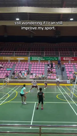 still wondering #fyp #viral #badminton #badmintonplayer #foryou #4u 