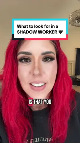 #shadowwork #shadowworker #lightwork #therapy #therapist #MentalHealth #therapytok #therapytiktok 