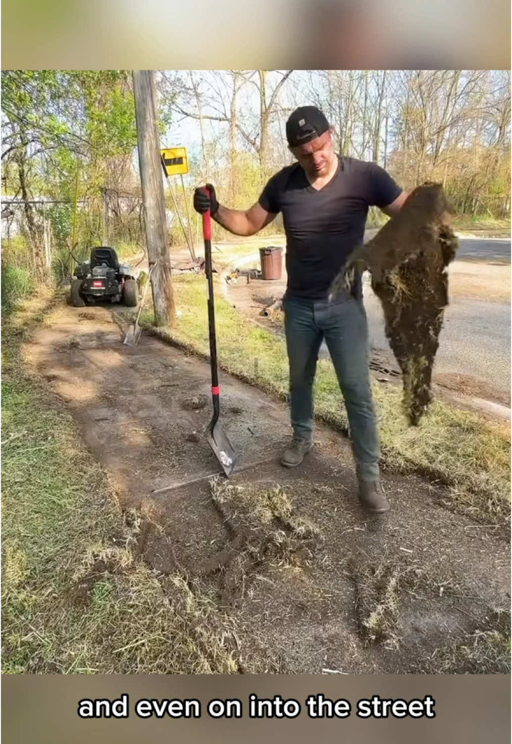 100% of this sidewalk is unusable as it is covered with tall weeds and tons of glass trash.🤦‍♂️ #happyday365 #CleanTok #cleaningtiktok 