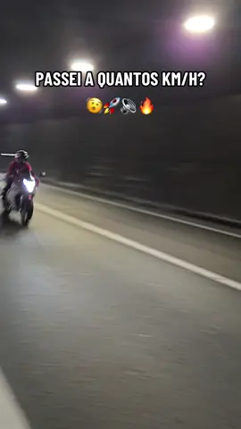 AS 7 TROMBETAS DENTRO DO TÚNEL🫨🔥 #cbr #hornet #4cilindros #cbr600f #barulho #foguete #foguetao #honda #tunel #derrubandotudo #fyp #fyy #foryoupage #fory #299 
