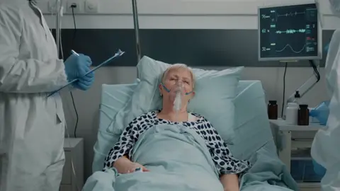 Buongiorno   Mi dispiace se ti contatto,   Condivido queste informazioni in questo modo perché vorrei donare la mia ricchezza.   A quanto pare ho un cancro al cervello terminale e il mio medico mi ha informato che i miei giorni sono contati.   Ho intenzione di donare tutti i miei beni, ho già donato parte della mia fortuna a un orfanotrofio e a una chiesa.   Vorrei donare una parte del mio patrimonio, stimato in 720.000 €.  Cerco qualcuno che possa ereditare i miei beni. Vorrei sapere se sei interessato a beneficiare della mia donazione. Grazie, Dio ti benedica.