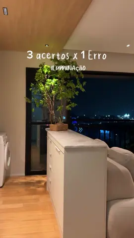 ✨ 3 acertos e 1 erro na iluminação do apê! Quer mais dicas assim?  Siga @meuap1502 Créditos: 🎥 @diariodoap65 #decoracao #iluminacao #reformaape #diydecor #tiktokcasa #homedecor #apartamentopequeno #dicasdecor