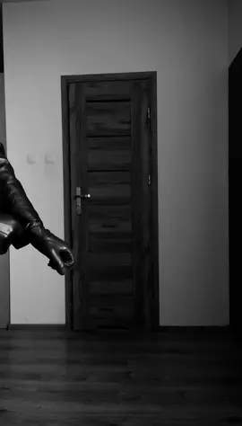 I love black leather coats  Instagram: mrfurcia #fyp #dc #vampire #blackoutfit #doriangray #GlowUp #gothboy #altboy #alternative #gothstyle #dlaciebie #foru #ww2 #ss #germany #siriusblack #severussnape #vampire #rammstein 