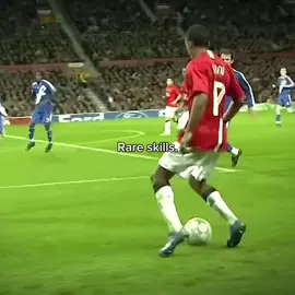 Rare skills ☠️  Get ur fav football T-shirt >>link in bio #footballtiktok#skills#edits#footballedit 