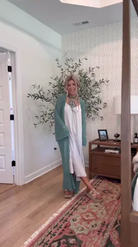 Packing in a carry on? Get a simple dress in 2 neutral colors and some layering pieces and you have multiple very different looks! 