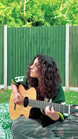 summer garden jams are the 1 💚 amirite @Taylor Guitars 212ce-N Plus 🎸 @SnohAalegraOfficial - I Want You Around #Summer #taylorplayer #summergarden #snohaalegra #taylorguitars #ukrnb #acousticrnb #cover