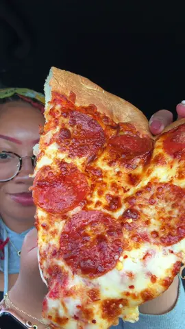 Pizza Mukbang 🍕  . . . #pizzalover #pizza #pizzapizza #pizzamukbang #creatorsearchinsights #mukbang #asmr #pizzahut #littlecaesars #fyp #fypシ 