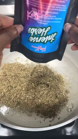 This is a VERY DETAILED video explaining how the products are prepared and used. Please listen and watch carefully to the end 🙏🏽 TO PLACE AN ORDER, CONTACT THE NUMBER ON OUR BIO OR CLICK THE LINK TO REDIRECT YOU TO OUR WHATSAPP ✅✅✅ Genital Warts/ Herpes Combo Mild Case of Genital Warts / Herpes Less than 8 months with few skin growths / blisters Intense infection Herbs & 1 Regular Herbs : 430 cedis Severe Case of Genital Warts Over 8 months  with few/ many skin growths or bisters 2 Intense Infection Herbs & 1 Regular Herbs : 710 cedis PAYMENT BEFORE DELIVERY ‼️‼️‼️‼️ #ghanafuodotcom #fypghanatiktok #ghanatiktok🇬🇭 #fypghana #ghanagirlsontiktok🇬🇭 #hausatiktok #laasu #warts #hpv #ghanatiktokers🇬🇭🇬🇭🇬🇭 #ghanawomen #fypghana #femininehygiene 