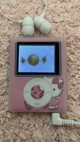 link en la descripción #badbunny #badbunnypr #solodemibadbunny #lanadelrey #lana #mp3 #musicvibe #hellokitty #song #slowedsongs #songs #audios #🎧 #nostalgia #2000s Todo amante de hello kitty y la música necesita este increíble reproductor mp3 hello kitty ¿tu también querrías este increíble reproductor mp3 para escuchar música con diseño hello kitty? … Mp3 reproductor de música hello kitty