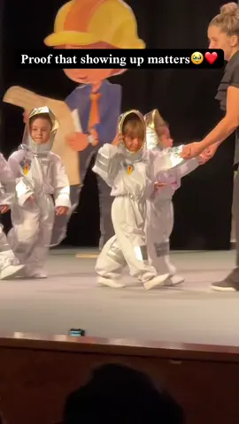 Our little astronaut 🧑‍🚀 we will always be here for u❤️ @Rida Rodwan Hojaij 