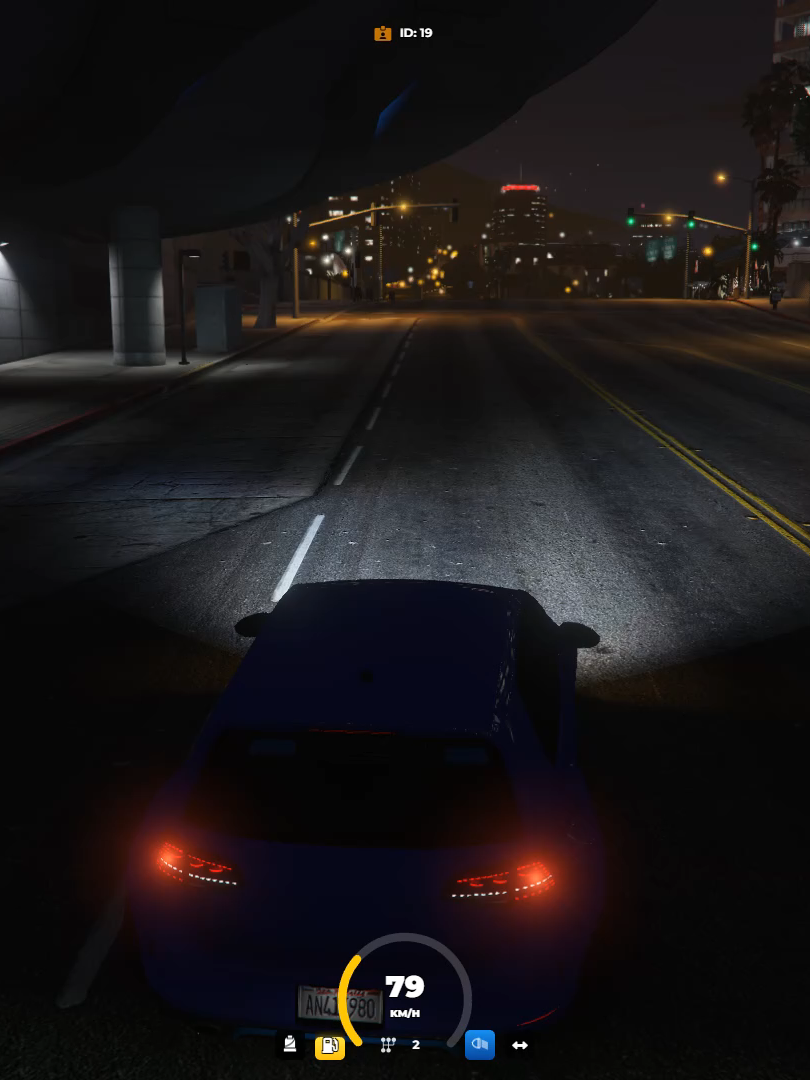¡Ups! No vi al calvo de mi amigo en medio de la calle… iba probando el auto y a esa velocidad su cabeza brillando parecía el checkpoint de una carrera de Need for Speed. 🏁😆 #FYP #ParaT #Vira #Roleplay #GTA5RP #GTA5Roleplay #GTARP #ServidorRP #RPGTA #EscenasRP #GTAClips #RoleplayLatino #TikTokLatam #ComunidadLatina #gamerslatinos🎮 #ContenidoLatino