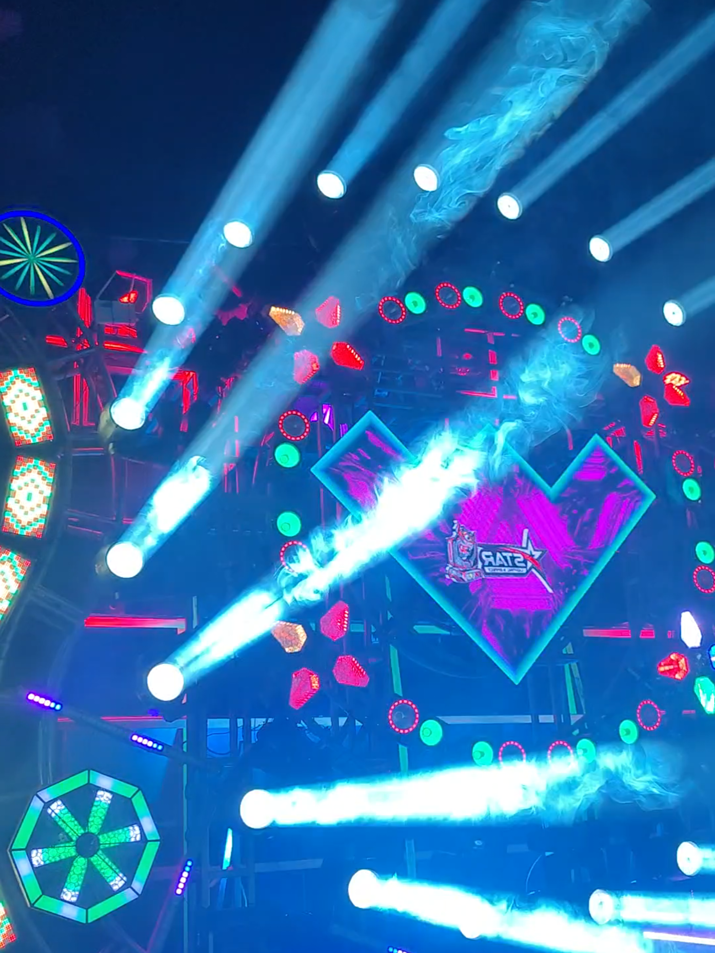 HM AUDIO X STAR LIGHTING karnaval purwosekar  #karnavalpurwosekar #partyhoreg #fyp #karnaval #soundviral #starlightingkediri #hmaudio 