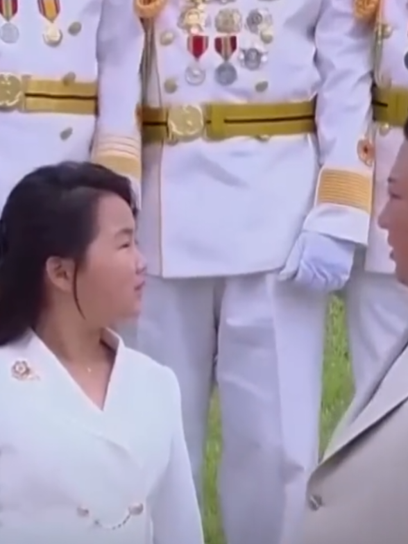 إبنة كيم جون رئيس دولة كوريا الشمالية الشيوعية#USA #kim #france🇫🇷 #الصحراء_المغربية #إسبانيا🇪🇸_ايطاليا🇮🇹_البرتغال🇵🇹 #المغرب🇲🇦تونس🇹🇳الجزائر🇩🇿 #المغرب🇲🇦 