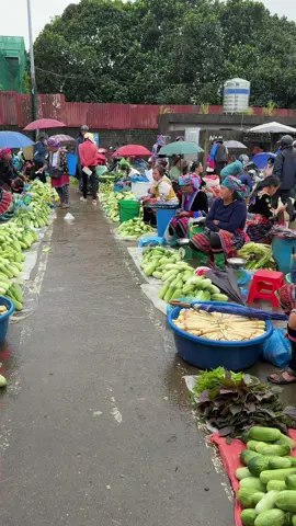 Sắc Màu Văn Hoá Chợ Phiên Quê Em Ngày Mưa Gió🥰