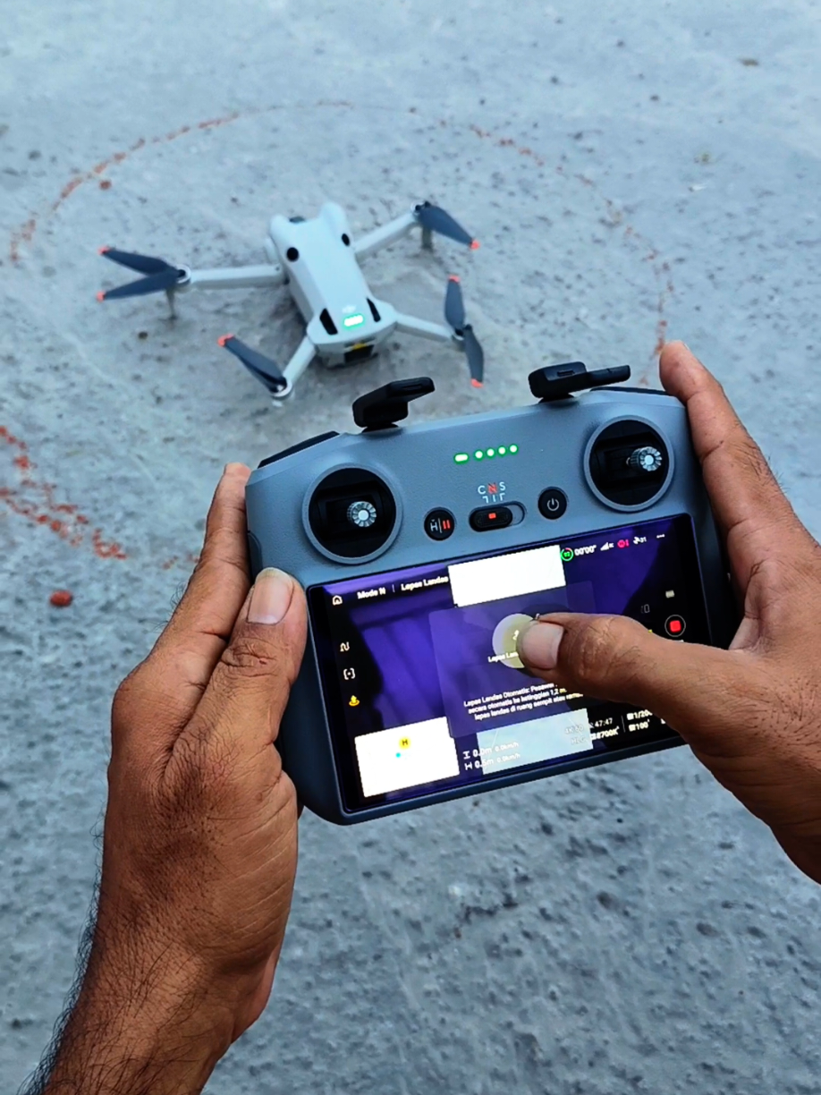 perbedaan RTH remote nyala vs remote mati.  #rth #mini4procomboplus #dji #dronevideo #drone #fyppppppppppppppppppppppp #djimini4pro 