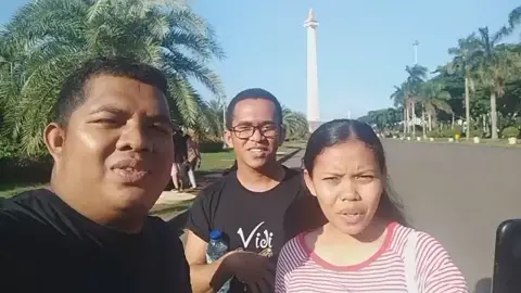 Kenangan bersama adik almarhum @antoniustheodorus ... #fypシ  #trio  #merauke_papua_selatan😇  #monas 