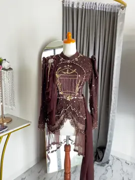 Bisa request warna dan size sesuai ukuran kalian 🥰🥰#kebaya #kebayawisuda #kebayamodern #kebayaengagement #kebayalamaran #wisudaoutfit #fyp #fypシ #fyppppppppppppppppppppppp 