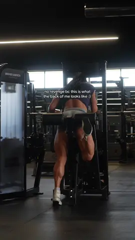 Saturday leg day is always my favorite 🤞🏼🧘🏽‍♀️🧘🏽‍♀️🧘🏽‍♀️