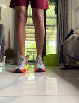 Running shoes napaka solid #biyahenihansoy #runningera #runningshoes 