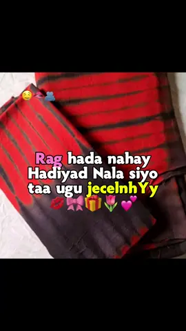 Gift🎁💝 oo kle🤤🫦🫶🏾#viral #foryou #foryoupage❤️❤️ #viral #viewsproblem💔😔 #jawi_bila🌊❤️🌴 #fyyyyyyyyyy #foryou #fyyyyyyyyyyyyyyyyyyy #jaceylka_dhapta_ah🦋🖇💞💏😍 #ciyaalxamar🇸🇴 #somalitiktok 