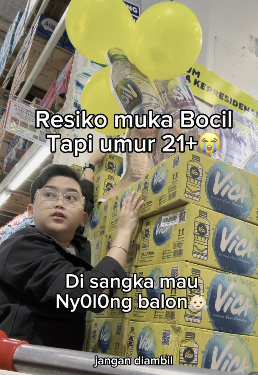 Selalu “Mama nya mana dek” 😭 #fyp #viral #foryou #viralvideo #viraltiktok #fypage #virall #fypp #mamanyamanadek 