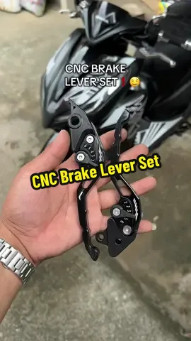 COMBI CNC ALLOY BRAKE LEVER SET FOR HONDA CLICK V2 V3 #alloybrakelever #cncbrakelever #brakelever #brakeleverset #click125i 