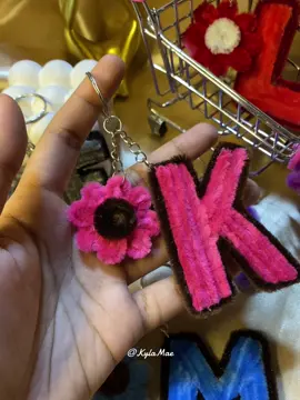 My Best Seller Keychain Made in Fuzzy Wires👌🏼 Materials Used Ill put it in My YB💕 #fyp #fuzzywire #keychain #kmp 