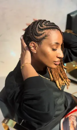 Sente o brilho e a leveza do KIMA BRAID da @Darlingcabelosangola  Tranças: Instagram sofia_braids_studio ♥️ #darlingangola #brilhaaindamais 