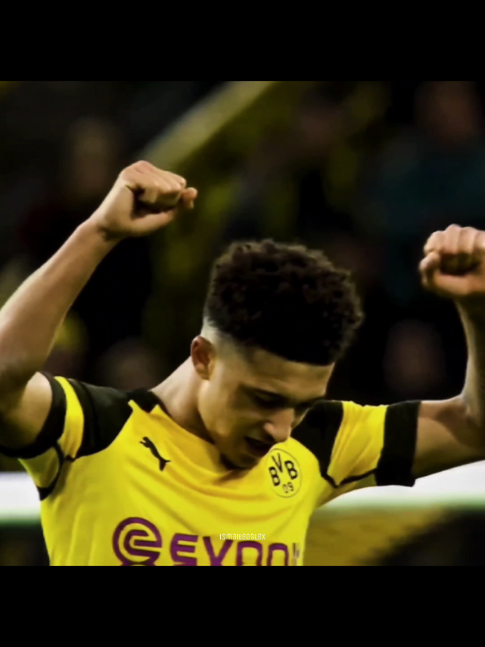 Gelirse uçurur ezikbahcemizi . . . #footballedit #edit #fyp #fypシ #fenerbahçe #fenerbahce #sancho #bvb #dortmund #bvbdortmund #borussiadortmund #jadonsancho #chelsea #manu #manchesterunited #transfer 