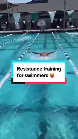 We got exhausted just watching this. 🤯 #swimming #workout #training  (via IG/mariuskusch)