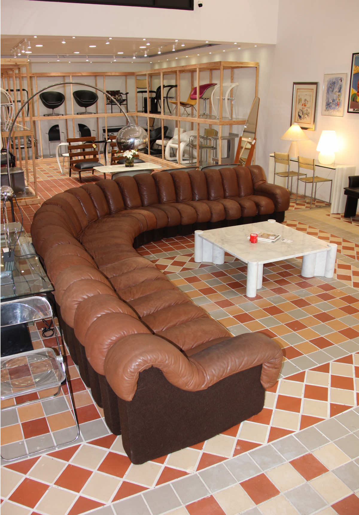 My dream sofa 😍 @elpidanyc #vintagefurniture #desede #snakesofa #midcentury #fyp 