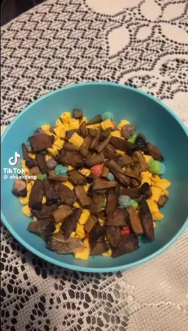 #roaches in the cereal 🥣 😧