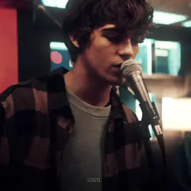this song is gorgeous #niccologovender #niccologovenderedit #babynetflix #fyp #foryoupage #lorenzozurzolo #babyedit #lorenzozurzoloedit #baby #italian 