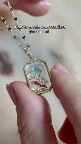 Our new ✨Solid Gold Glass Charm Lockets✨ are a unique way to personalize your charm necklace🐍🌶️🪽