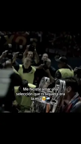 Gracias leo por aséeme amar esa hermosa selección 🥹🇦🇷 #messi #argentina 