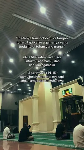Tuhan hanya mempertemukan bukan mempersatukan#4u #fyp #cintabedaagama #foryoupage 