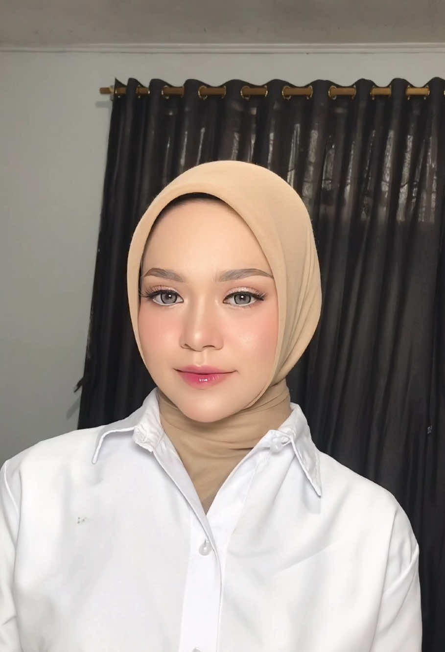 #masyaallatabrakallah  Info pl 082387242329👈🏻 #makeupwisuda #muapku #muapekanbaru #makeuplamaran #makeupallevents 