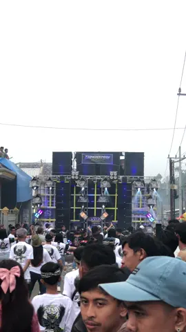 Info dj partyy evonix audio sound berisik tapi asik ikilo evonixx🔥🔥💃💃@Evonix Official #satelithoreg#fypシ゚viral#sondsystem#xycbcac#sondsystemblitar#soundhoregjawatimur#fyp#soundhoreg#xycbcafypシ#fyp