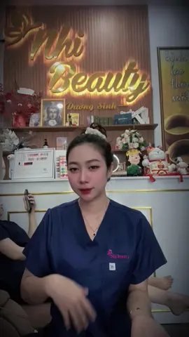 Hơi mũm mĩm tí thoaiii