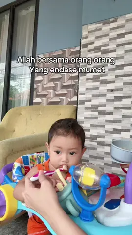 Masak mpasi mumet, Wayah mangan GTM,mangap sesuai mood, udah gonta ganti menu tetep uangil soyo mumet, ngegrab wae kono wes☺️