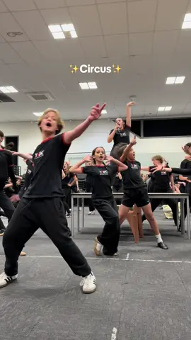 The dance floor is my stage🎪🎡🌟 #stageschoolaustralia #musicaltheatre #theatre #britneyspears 