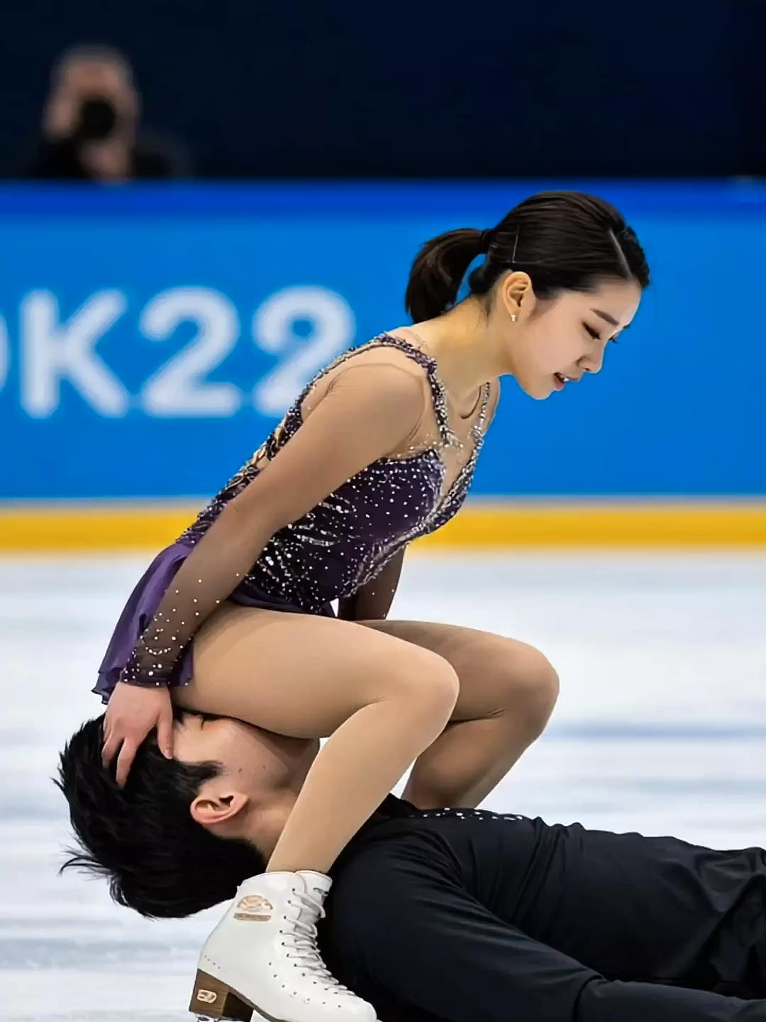 The video emits a scent that everyone wishes to experience at least once. ##sport #figureskating #olympics #dancer
