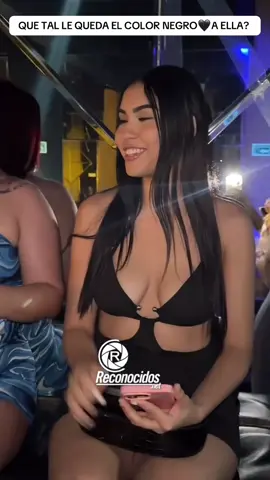 QUE TAL LE QUEDA EL COLOR NEGRO🖤A ELLA? 🕺|| #Laperversa #laperversaoficial #telemicro #presentation #artistas #artist #fyp #paratiiiiiiiiiiiiiiiiiiiiiiiiiiiiiii #capcut_edit #viral_video #viralvideos #viralditiktok #fiesta #baile #cantante #fypp #mamatarima #cantante #artista #artistatiktok #artistsoftiktok #moises #farandula #entretenimiento #omegaelfuerte #mambo #sinfiltroradioshow #alofoke #alofokeradioshow #alofokeradioshowtiktok #melvintv #yailinlamasviral #yailin #yailinlamasviral🙌gracias❤️🇩🇴  #accident #cekyviciny #reconocidosnet #drink #nature 