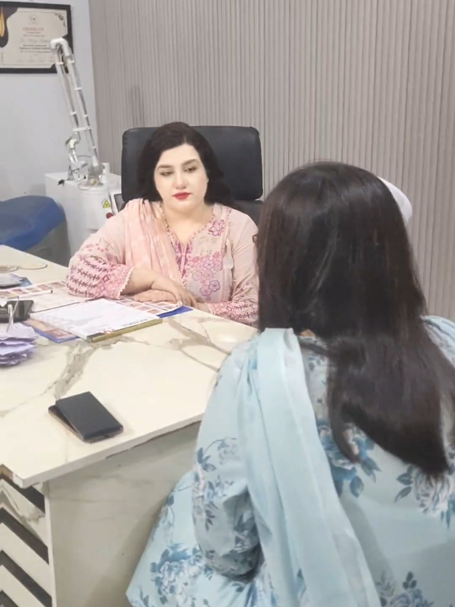 Hydra Facial Amazing Results 😱 🙀 😱 #fyp  #foryou  #foryoupage  #viral  #trending  #skincare  #skincareroutine  #skincaretips  #unfreezemyacount  #binkhalidmedicalskincare  #viralvideo  #goviral 