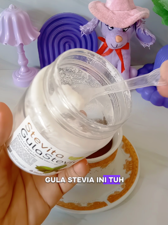 ganti gula kamu ke gula yang lebih sehat yaitu gula dari stevita,, rendah kalori dua kali lebih manis dan tentunya nggak bikin timbangan jadi ke kanan 🔥 #gulastevia #stevita #lemovita #guladiet #health 