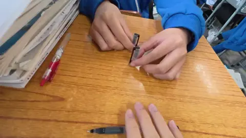 How many tries will it take you to succeed? #wow #fun #creative #game #pen #amazingChinesepeople #entertainment #havefun #happylife #interesting #enjoy #share Credit to RJH1402503 on Douyin.