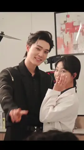 behind the scene  #liangsiwei #yangshuyu #aktorchina #dramachina #dramachinaupdate #fyp 