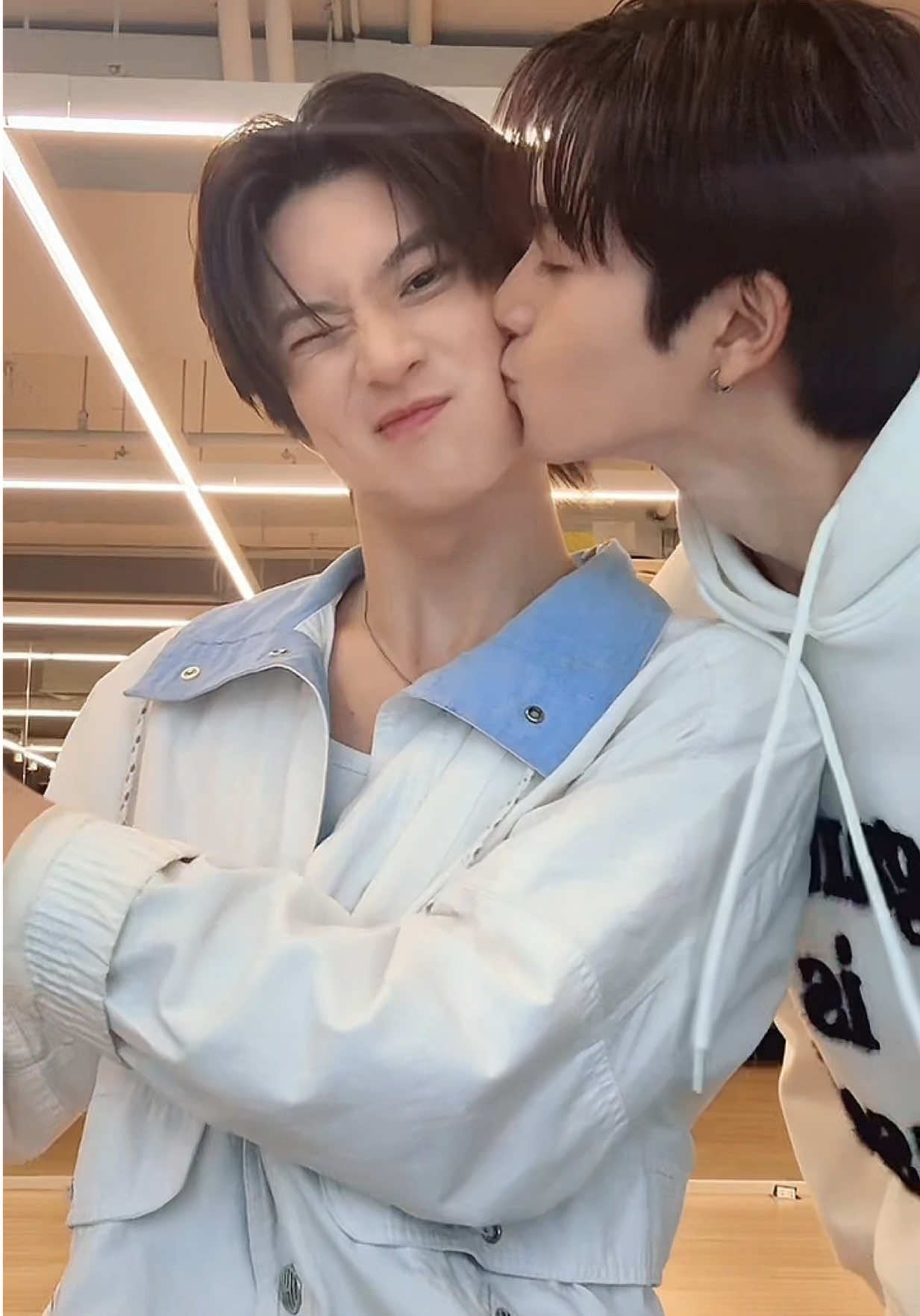 คนนี้แฟนคิมนะครับ 😚  #BoysInLoveSeriesEP10  #BoysInLoveSeries #GMMTV 