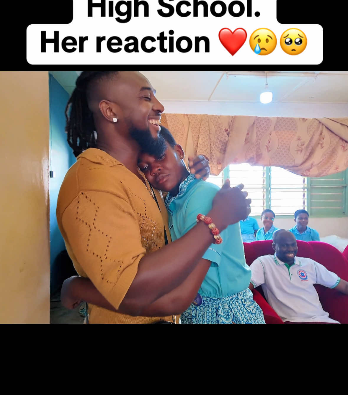 Daddy and princess ❤️  Kumasi Girls’ Senior High School #kumasi #girl #girldad #surprised #kumasigirlsseniorhighschool #ghanatiktok🇬🇭 #Ghana #ghanatiktok #highschool #surprisesurprise #visit #dad #family #f #fyp #fypシ #ahemaa 