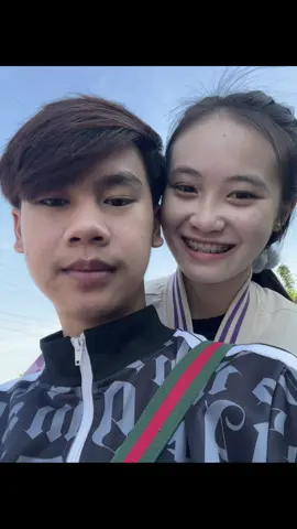 🤪#fyp #ໂມງນີ້ກະຟິດຢູ່ຫວາ #ຟີດສິໄອສັສສ @Manivone 🤍